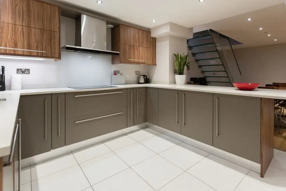 The Escalier Mews - Stunning 3bdr Home Flooded With Light