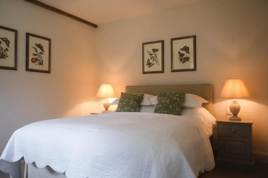 Benbow Holiday Cottages