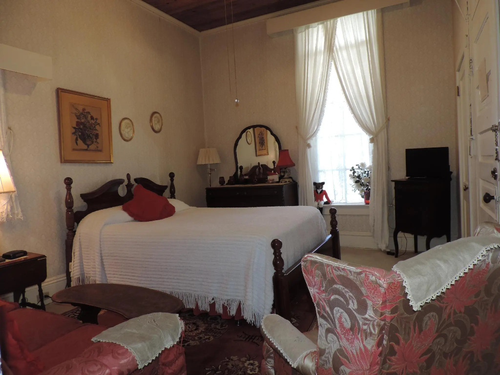Franklin Terrace Bed and Breakfast