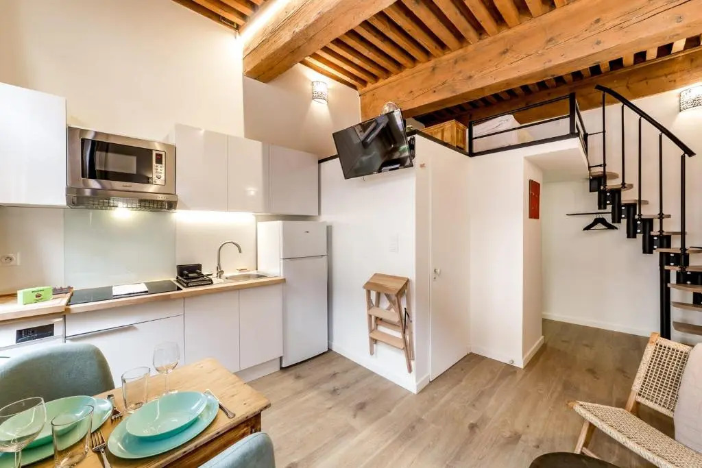 Cozy studio refurbished in 2022 in the heart of Lyon - Cordeliers