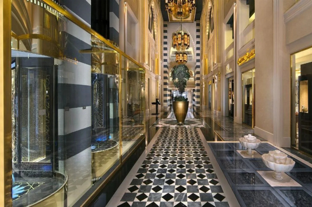 Отель Jumeirah Zabeel Saray Dubai