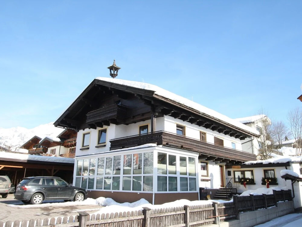 Wooden Apartment in Saalfelden Salzburg near Ski Area
