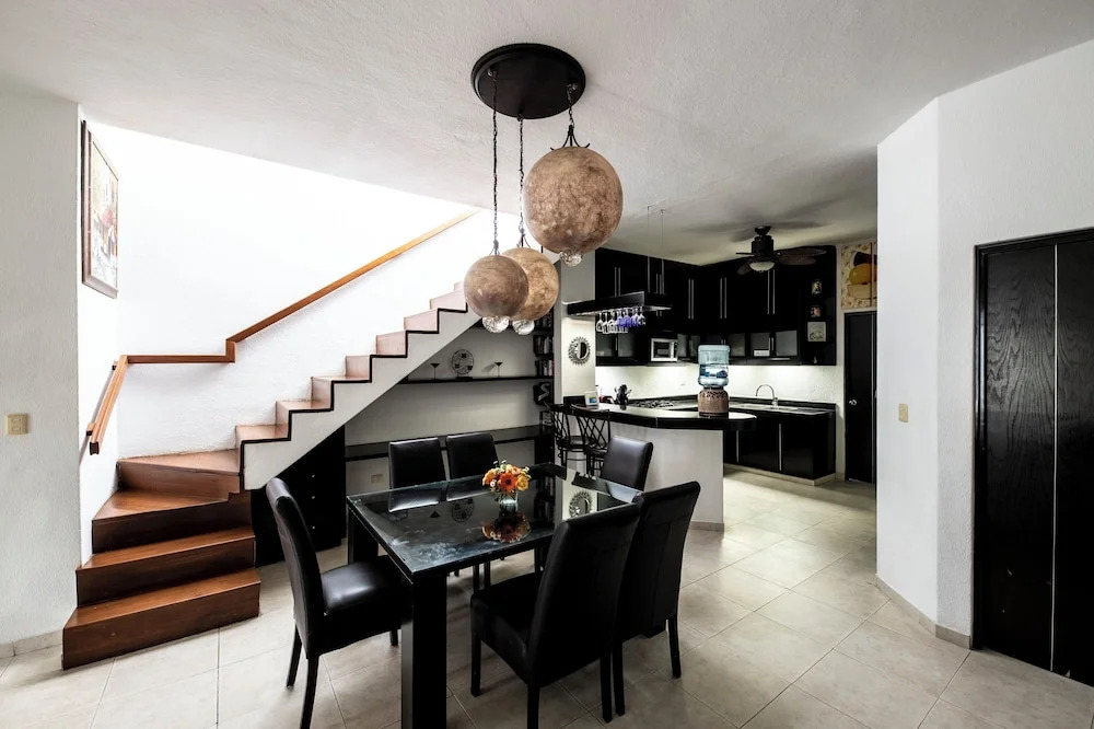 Penthouse Beach Holiday Private Jacuzzi Bbq Family Friendly Maid Service