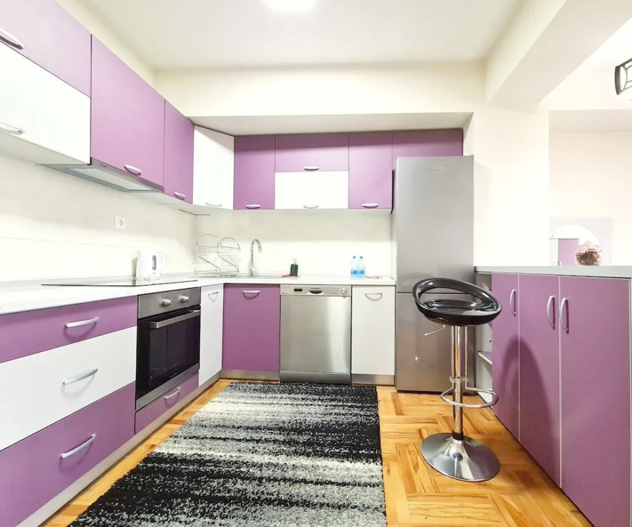 Urban Hostel & Apartments