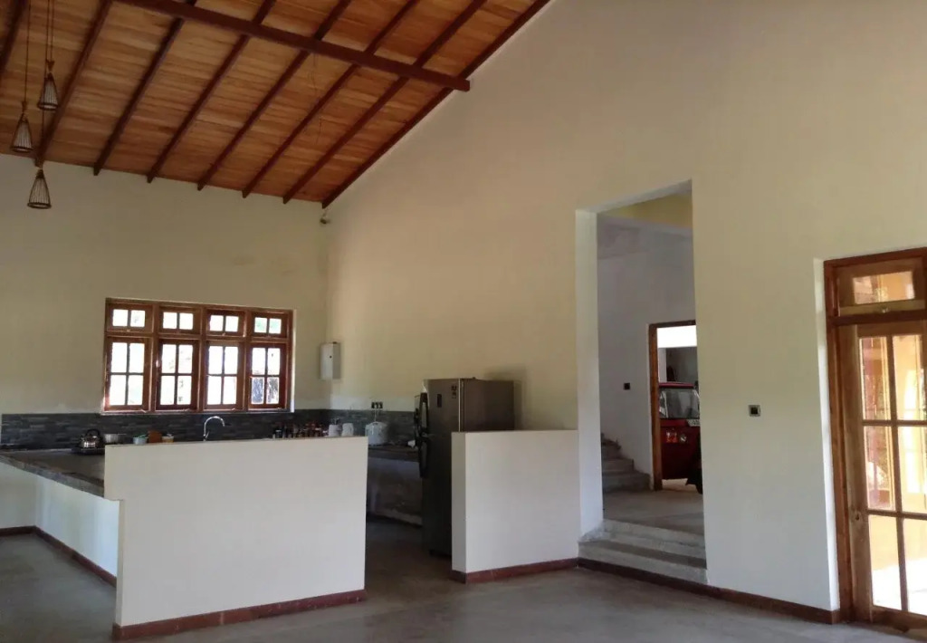 leisure bug sri lankan tours and home stay