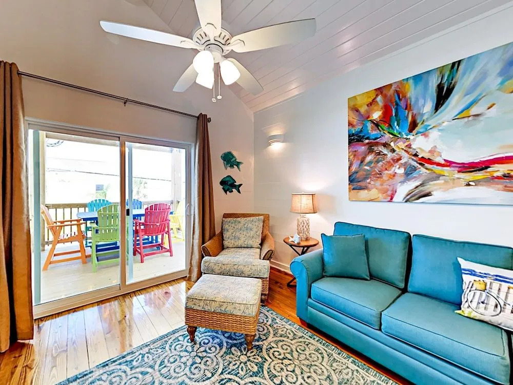 Roomy and Coastal in Port A by RedAwning