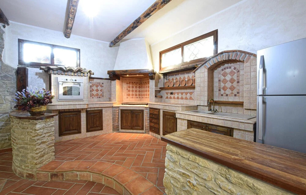 Stunning Home In Saline Ioniche