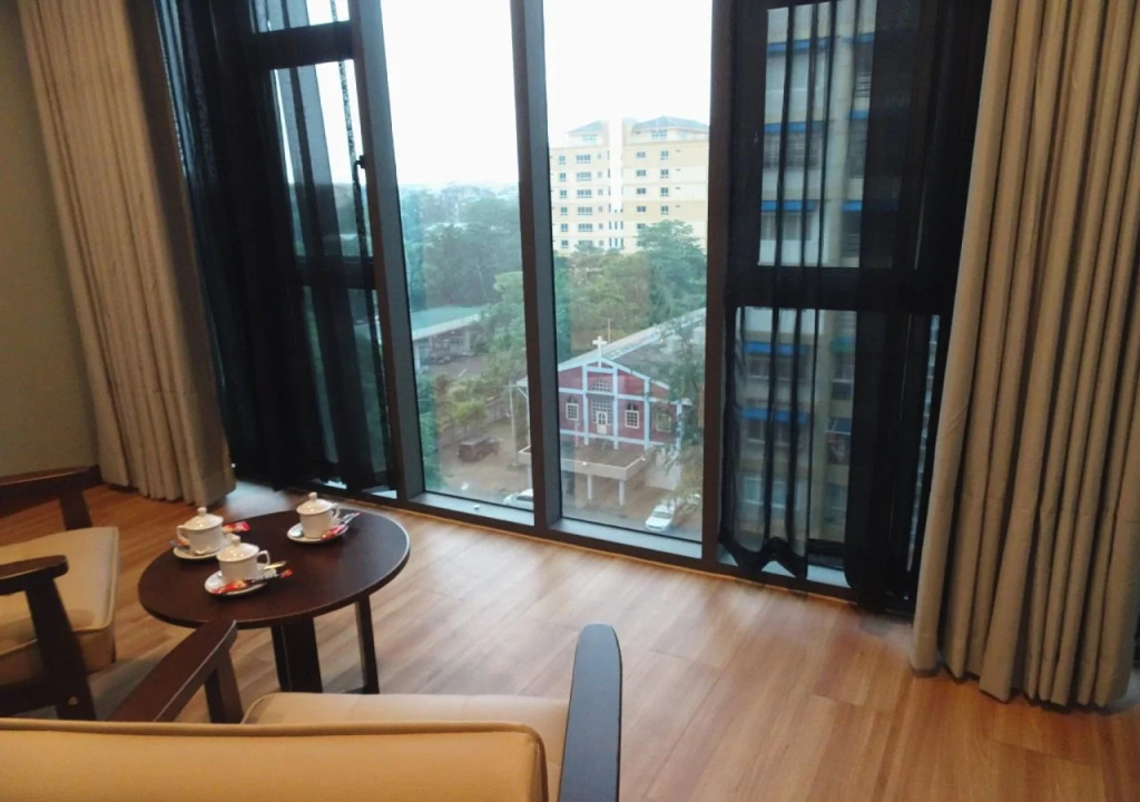 Hotel Azure