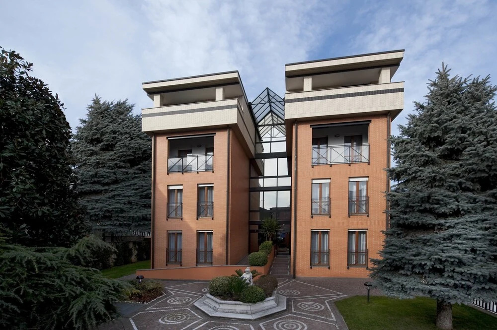 CP Residence Hotel