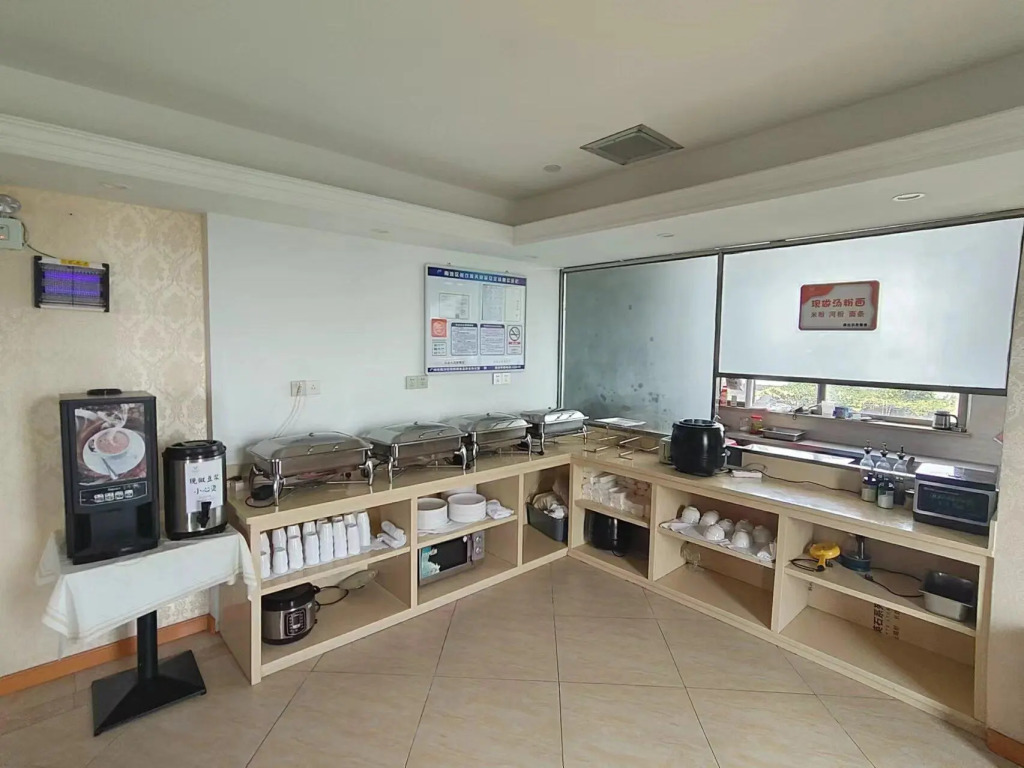 Vienna Hotel (Guangzhou Nansha Lanhe Store)