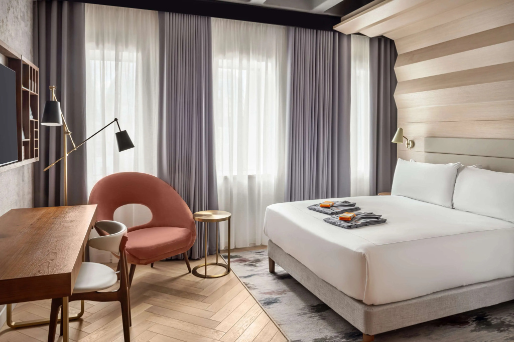 Canopy by Hilton London City