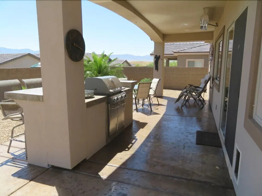 Dennis And Tammy Beams 3 Bedroom Home