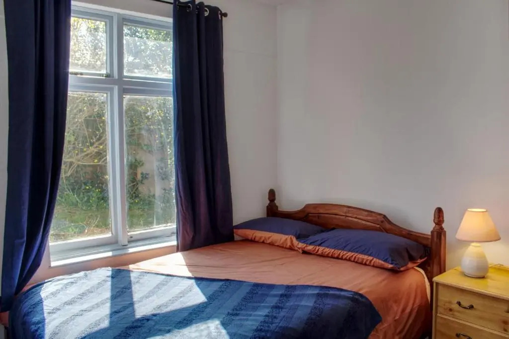 Perranporth Bungalow 2mins Walk to Beach!