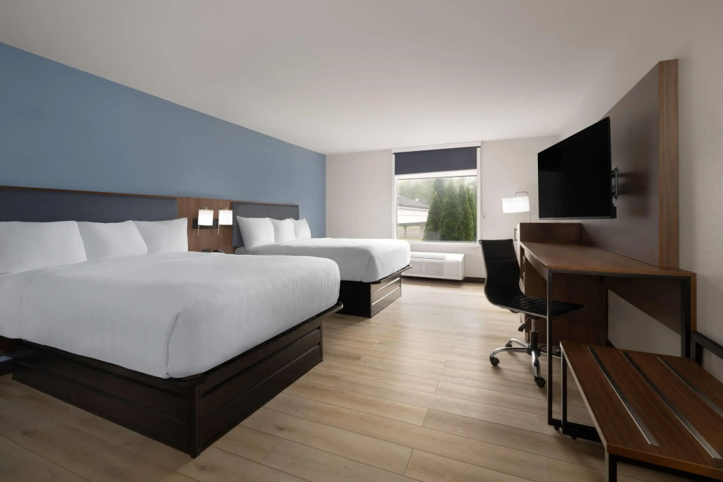 Wingate by Wyndham Dublin Near Claytor Lake State Park