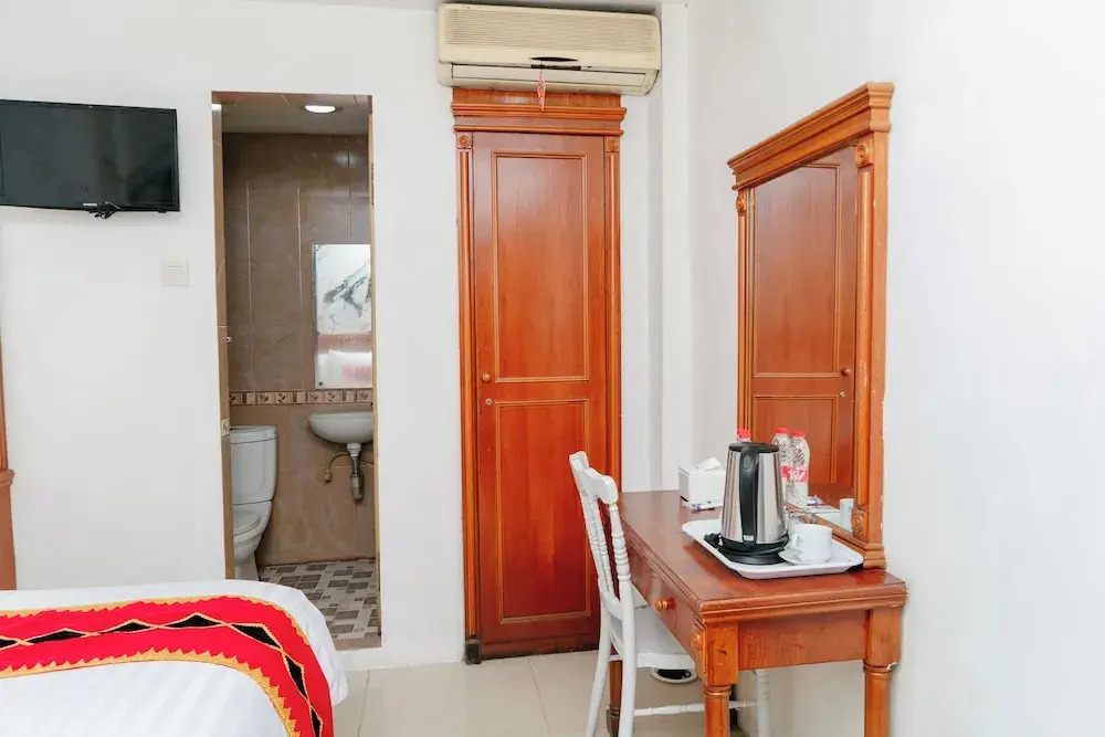 Urbanview Hotel Grand Mohaga Medan