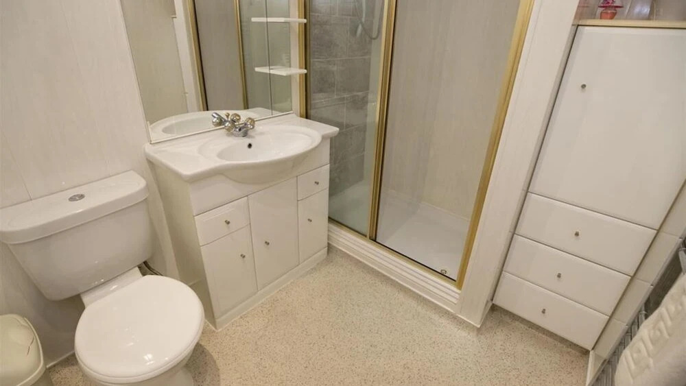 The Hilton Flat 1
