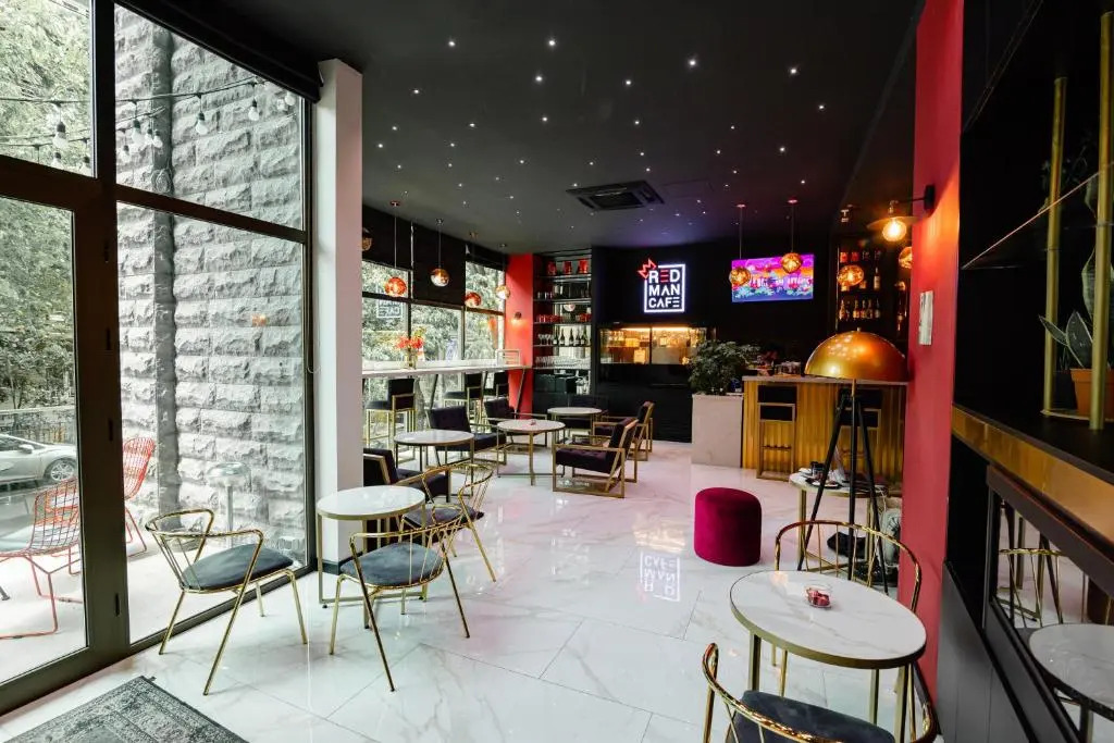 Royal Plaza Hotel