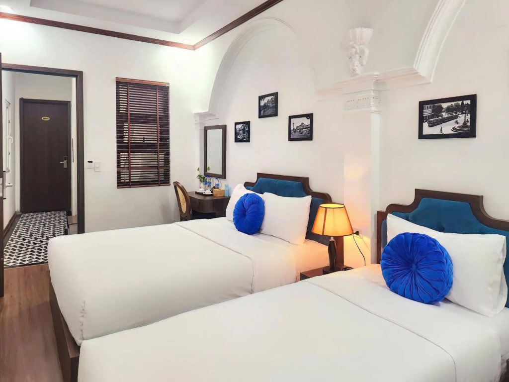The Ambery Hanoi Boutique Hotel & Travel