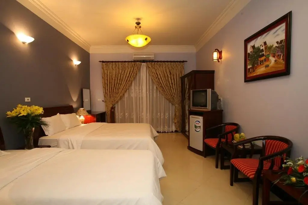 Aurora Central Hanoi Hotel