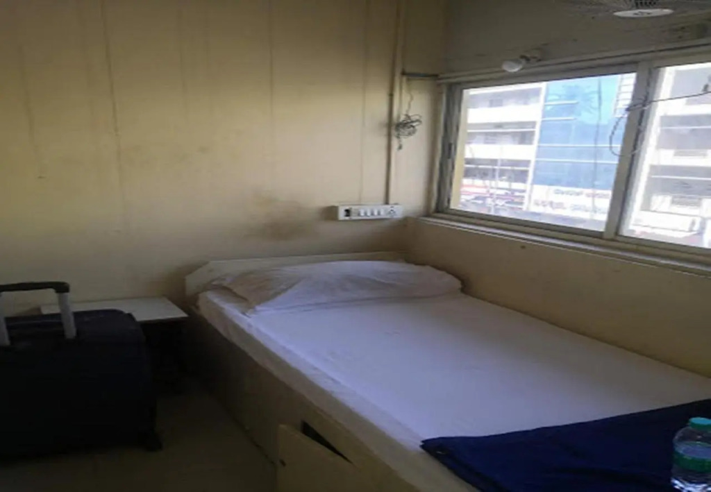 Hotel Surya Residency Majestic