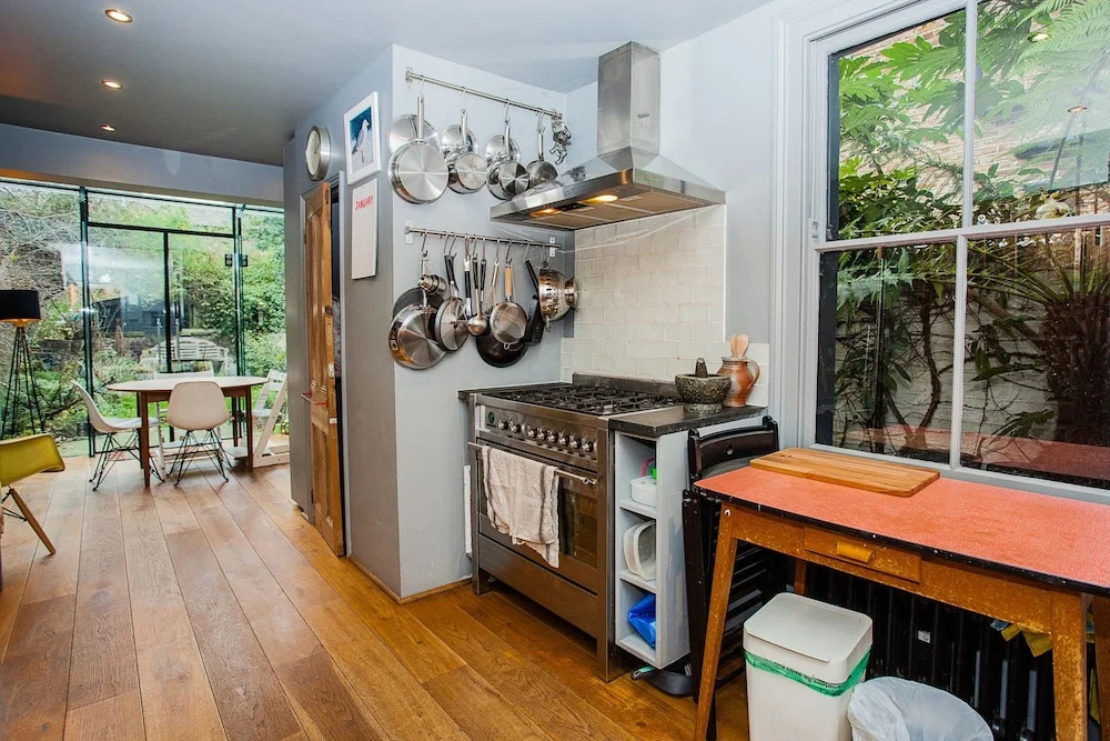 Stunning Stylish 3 Bed House in Fantastic Location