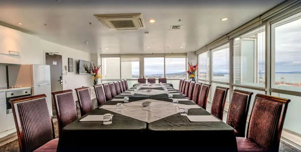 The Quadrant Hotel & Suites