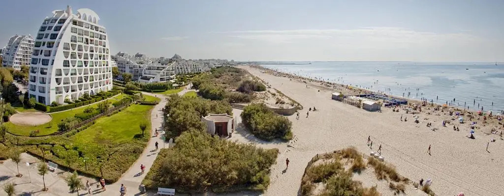 Studio avec piscine à 2 pas de la plage