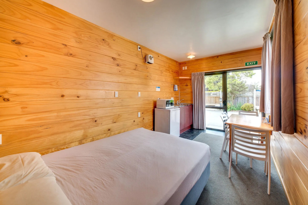 Wellington TOP 10 Holiday Park