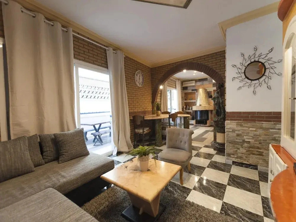 Apartment in Roses Near Playa de la Punta