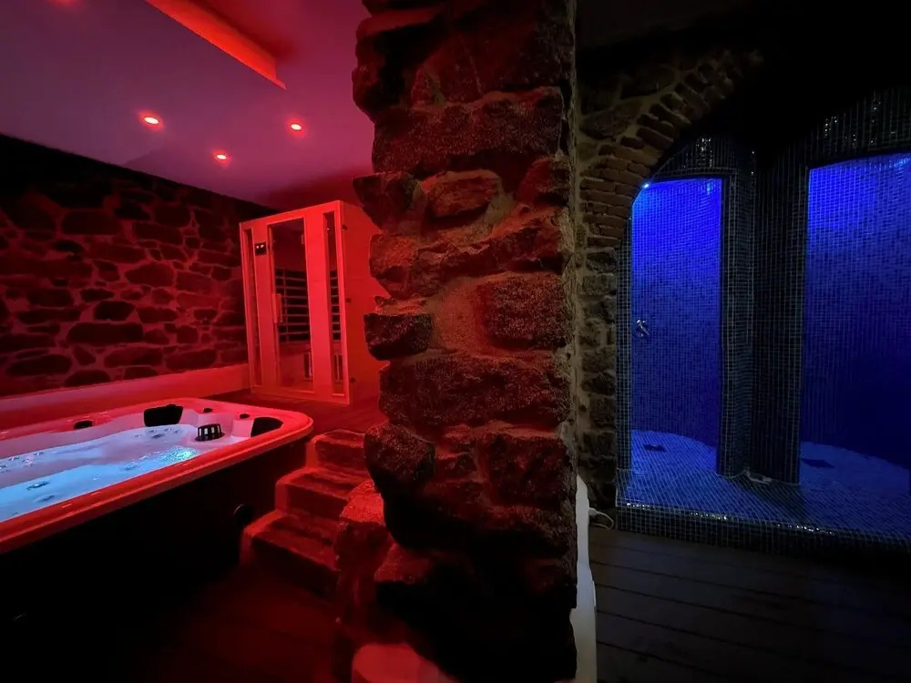 Exoria Luxury Rooms & SPA