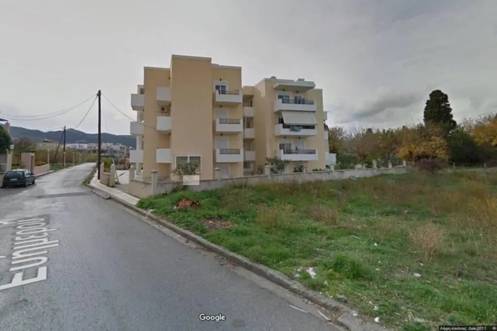 Semi-basement 50sqm apartment near Kos citycenter