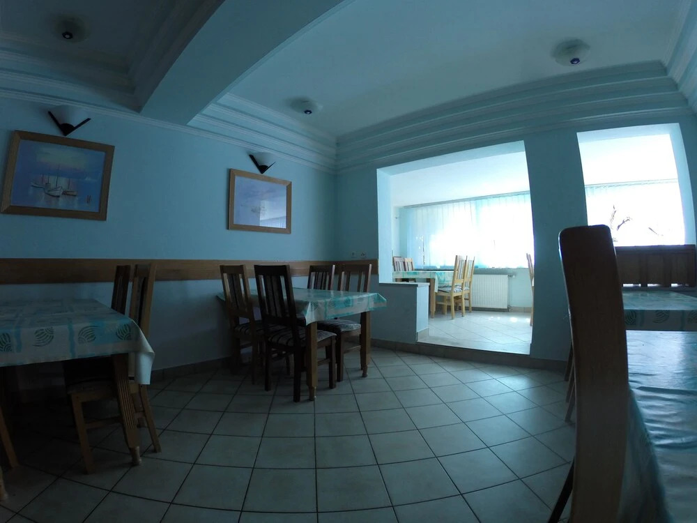 Hotel Lav