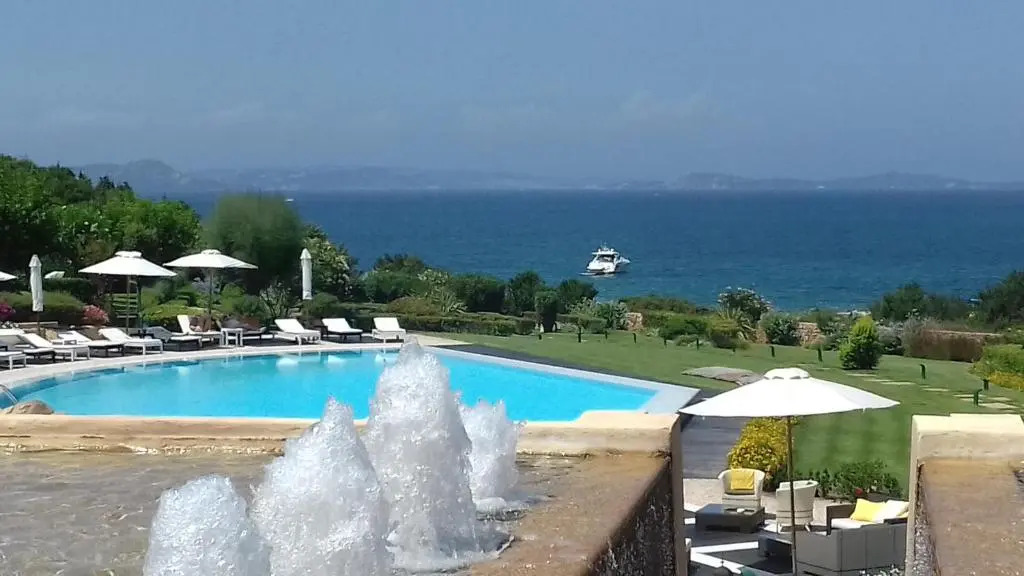 LEa Bianca Luxury Resort