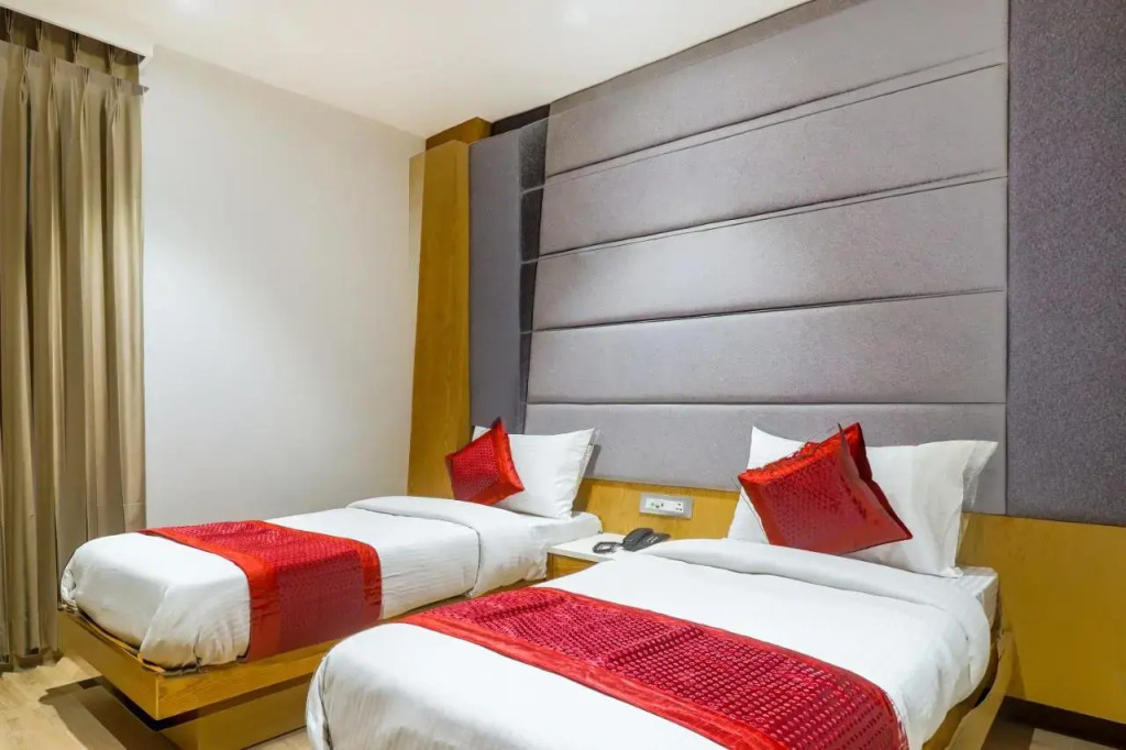 Hotel Bricks, Karol Bagh, New Delhi