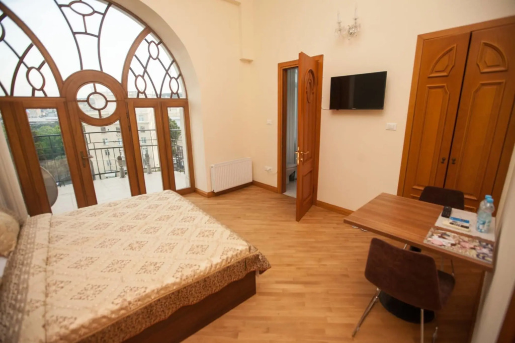 History Boutique Hotel