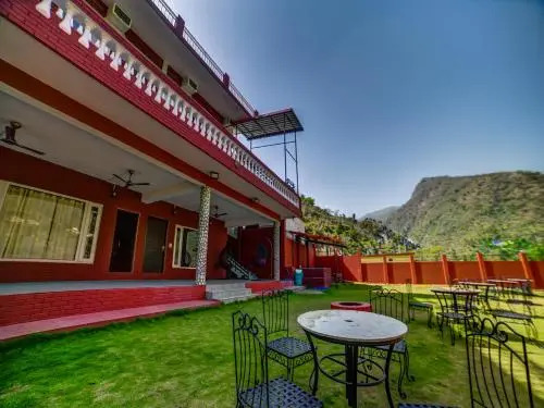 Sahastradhara RiverResort