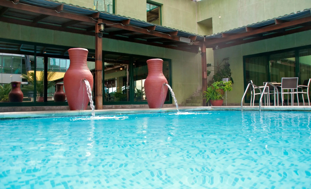 Harbour View Suites