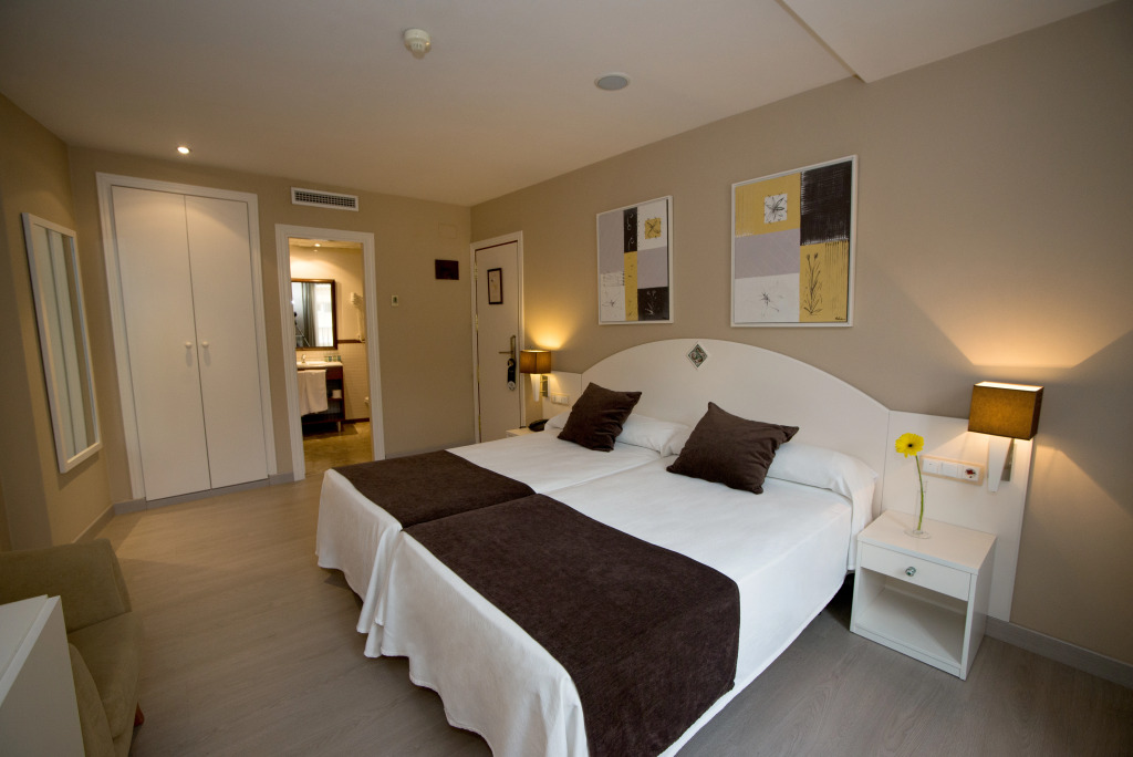 Hotel Torico Plaza