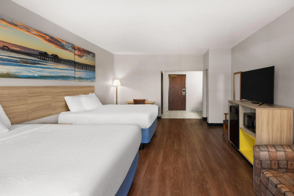 Days Inn by Wyndham Phenix City Near Fort Benning