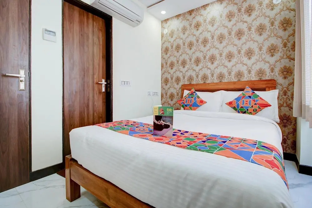 Jasoda Heritage Hotel Near Hawa Mahal