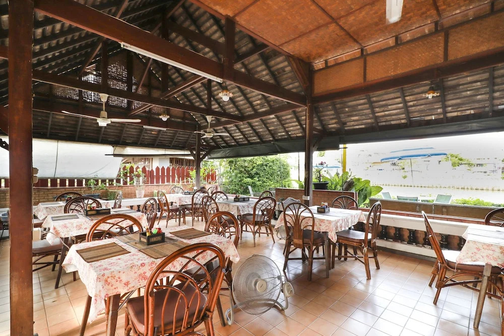 Galare Guest House