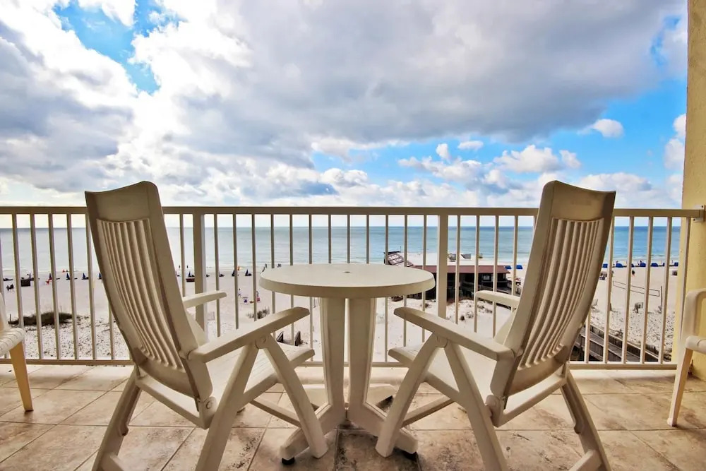 Boardwalk 485