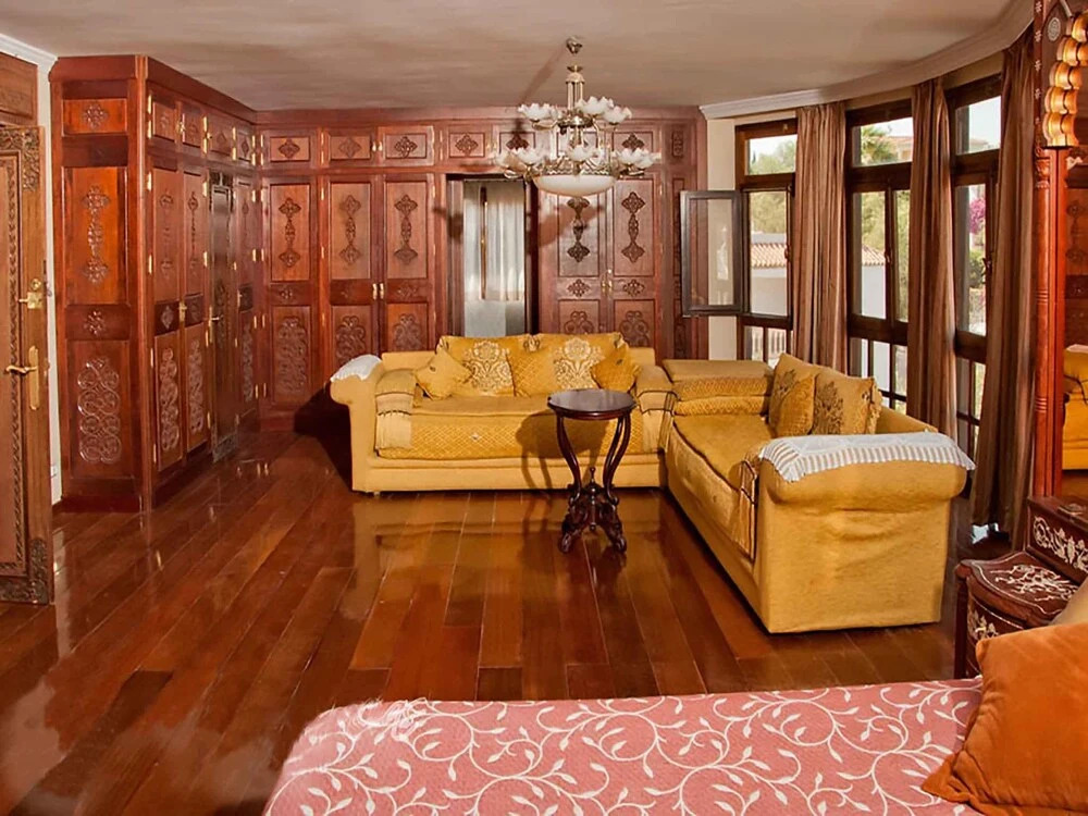 Villa Alegría - Option of Heated Pool - Sleeps 8