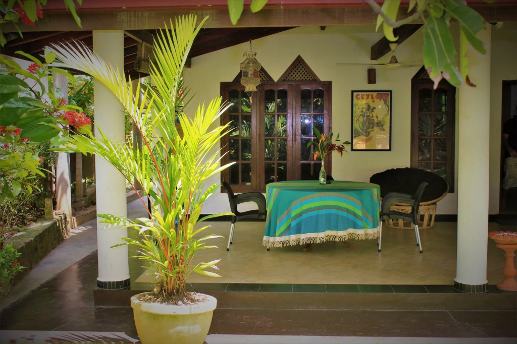 Bounty Villa