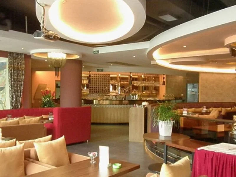 Shanhu Hotel