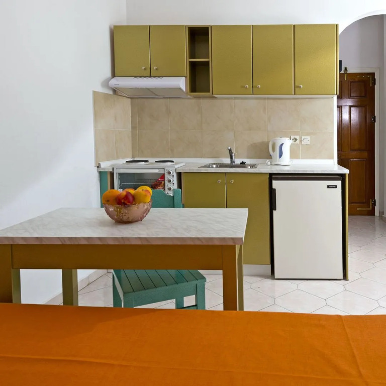 Trianta Hotel Apartments