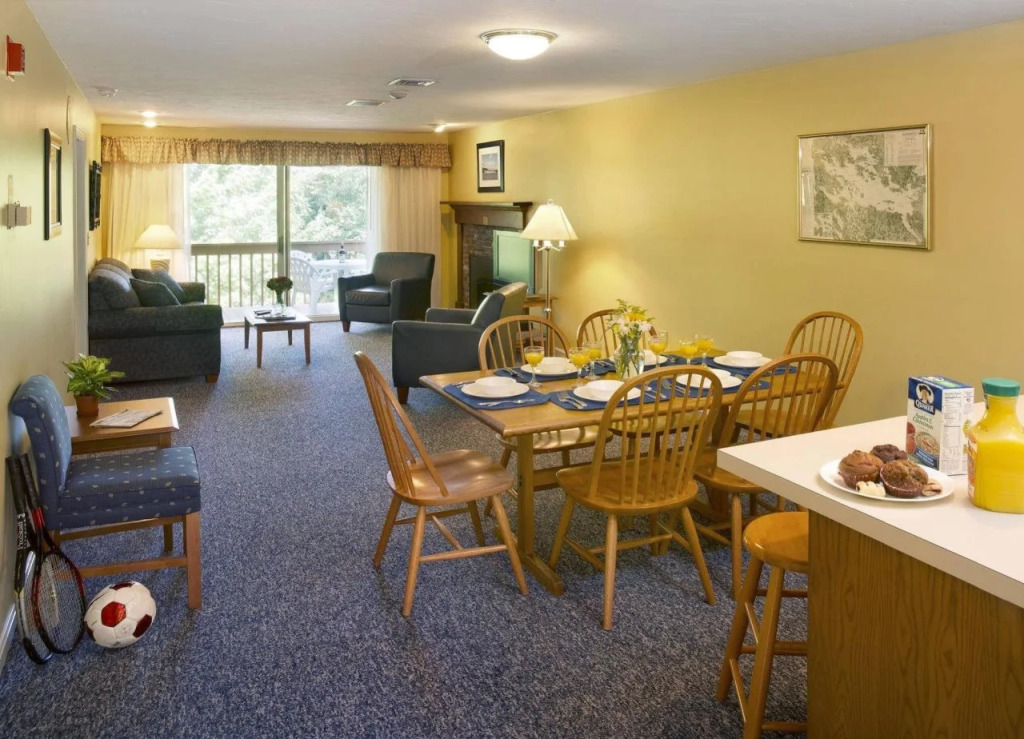 The Summit Resort