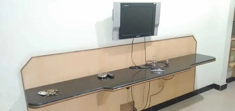 i-ROOMZ Hoysala Residency