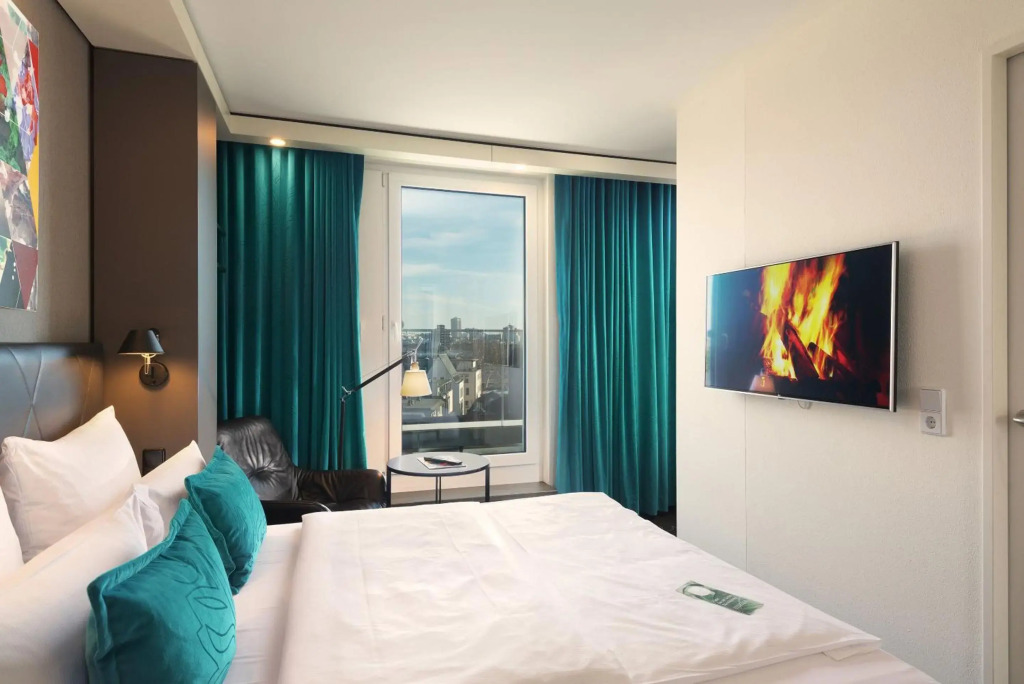 Motel One Frankfurt-Römer