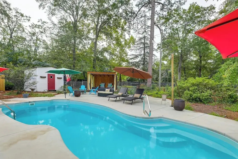 Backyard Oasis w/ Pool: Sunny Sumter Studio!